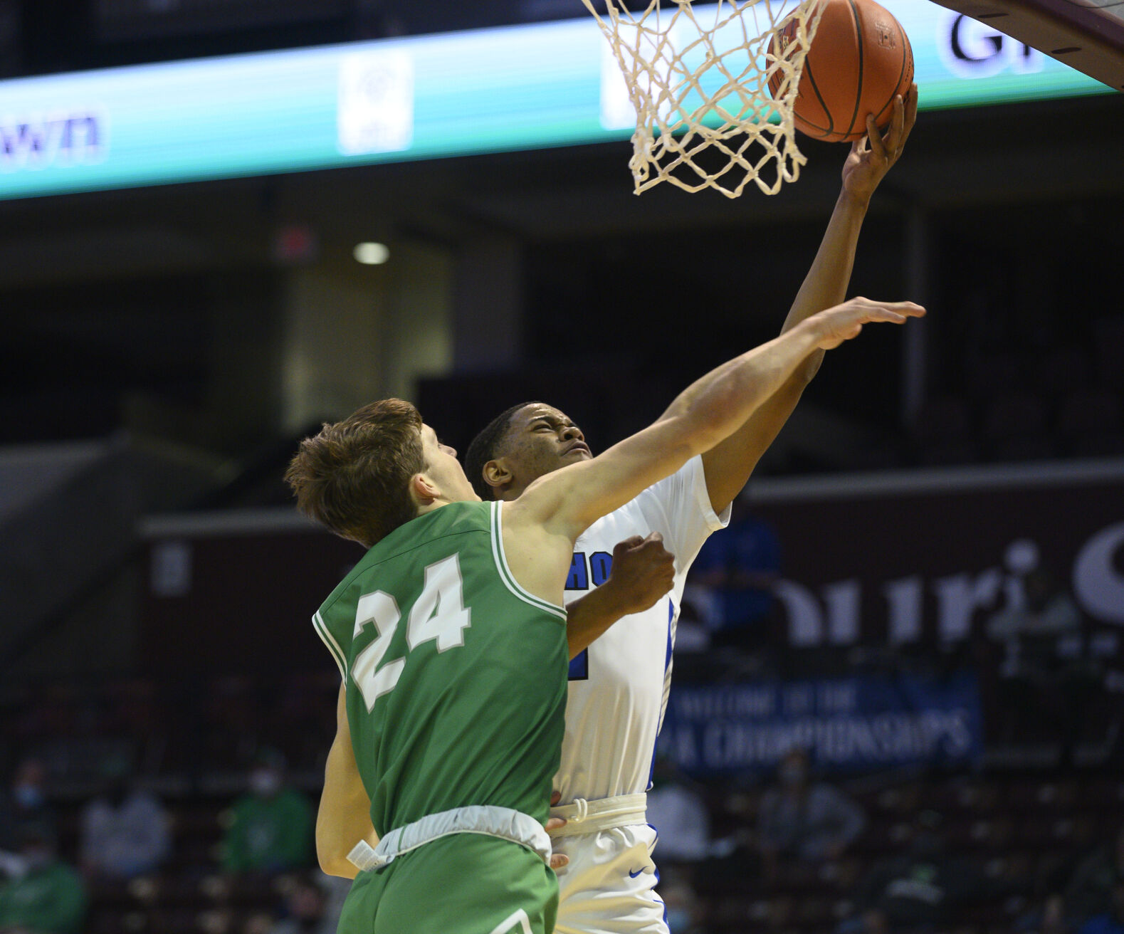 Vashon vs. Blair Oaks